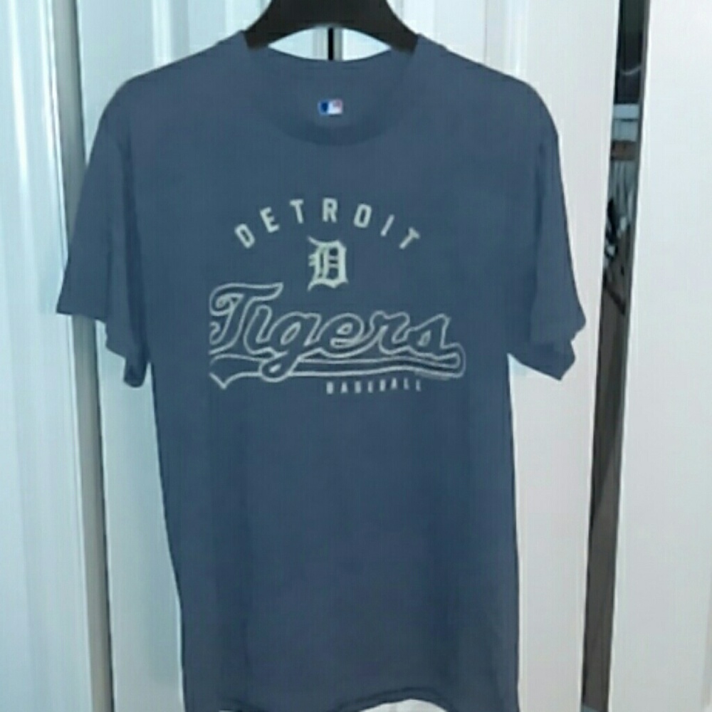 MLB Detroit Tigers Baseball Women's Tee Size medium